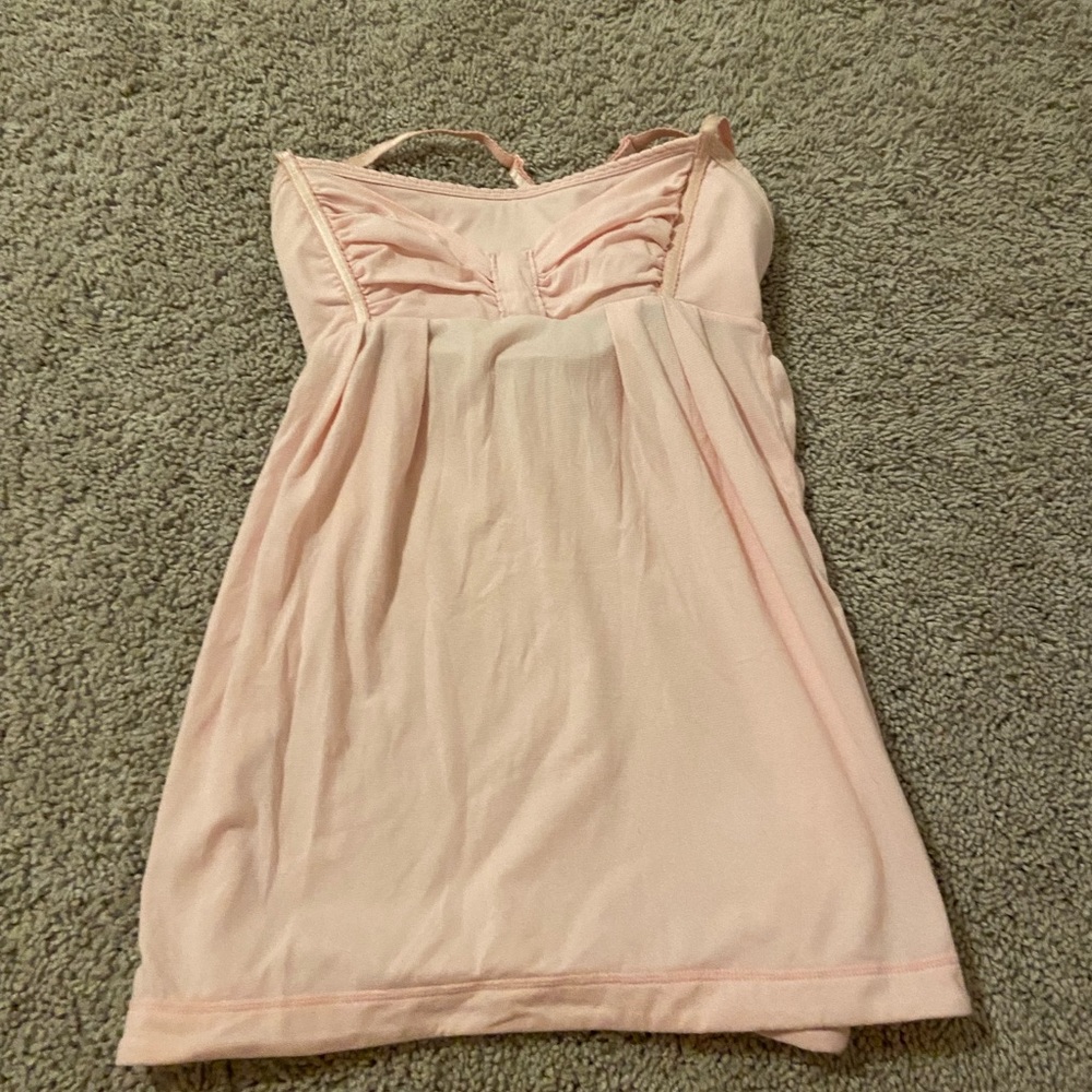 lululemon light pink tank top